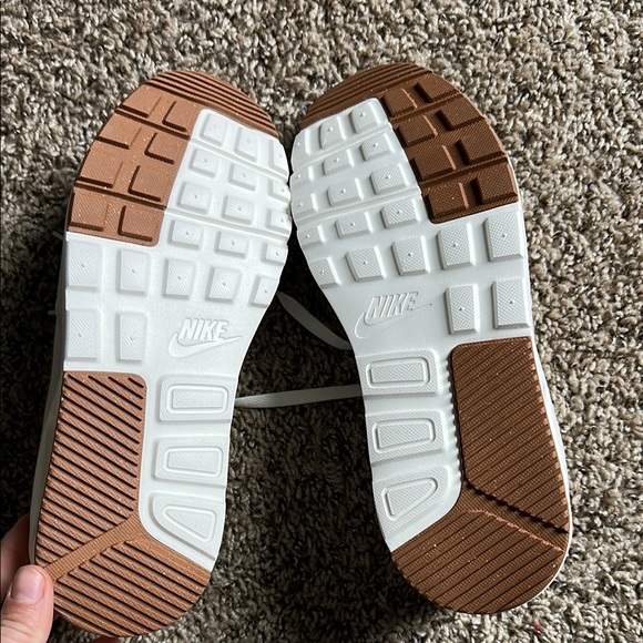 Nike air max sc shoes. NEVER WORN - Picture 9 of 9